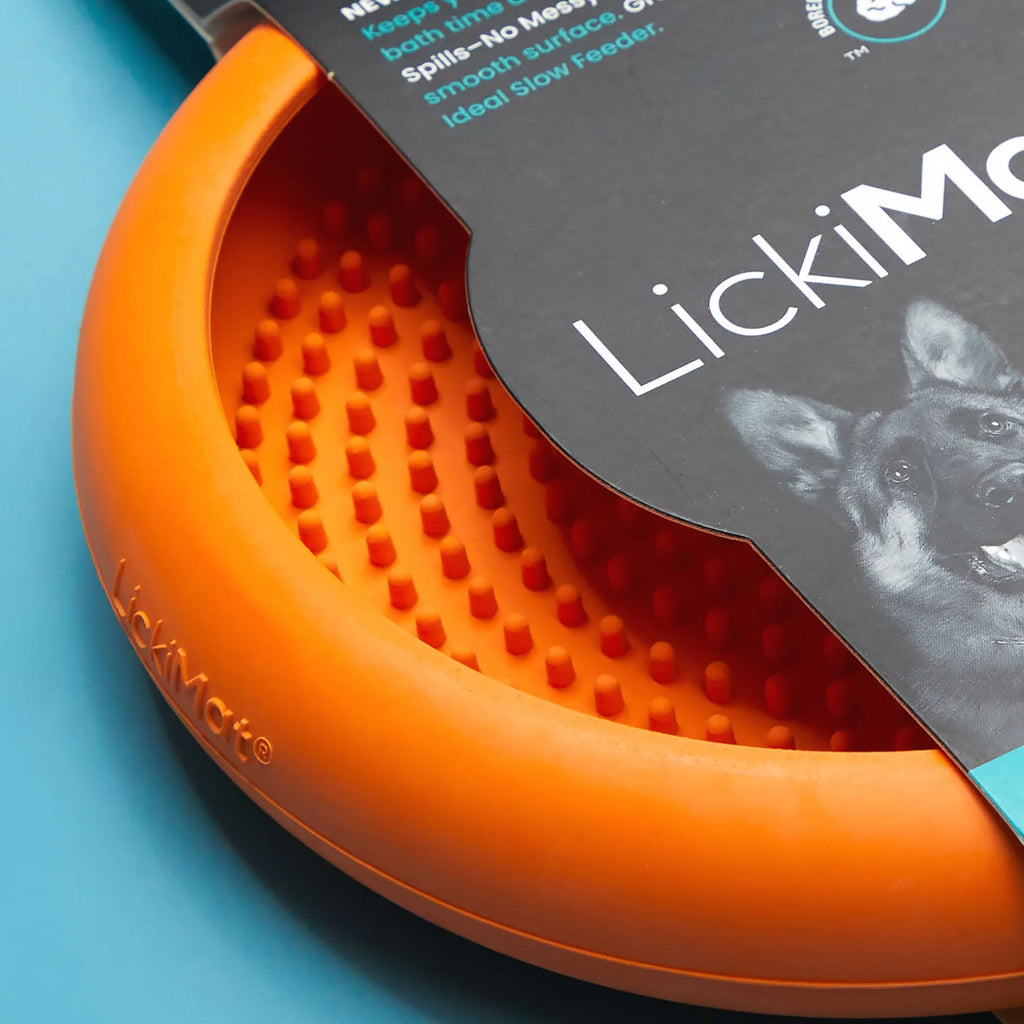LickiMat UFO Shallow Slow Feeder